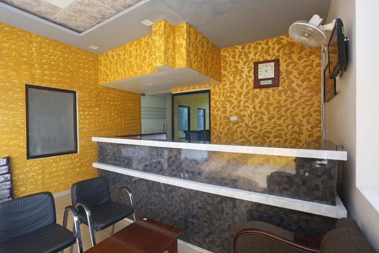 OYO 18301 Hotel A-one Alwar Exterior foto