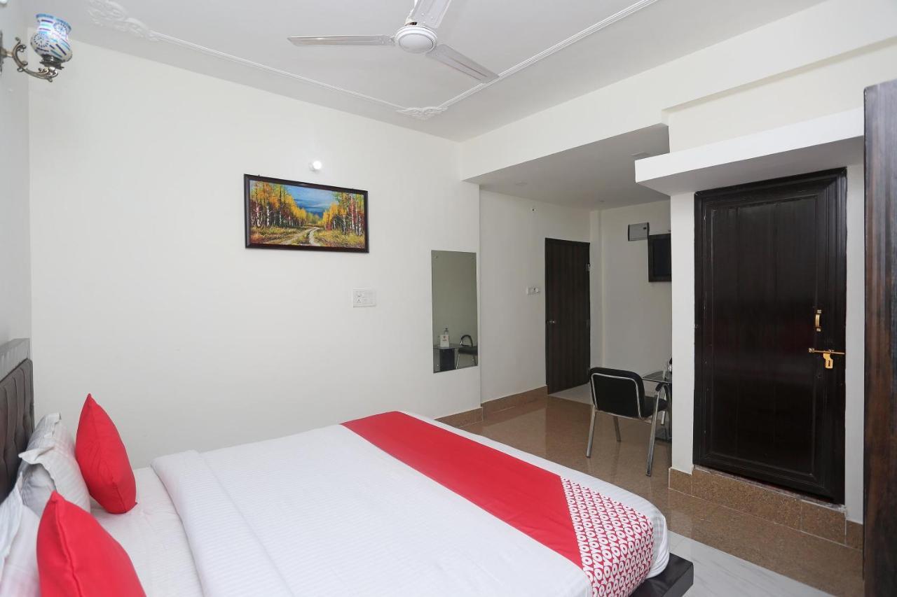 OYO 18301 Hotel A-one Alwar Exterior foto