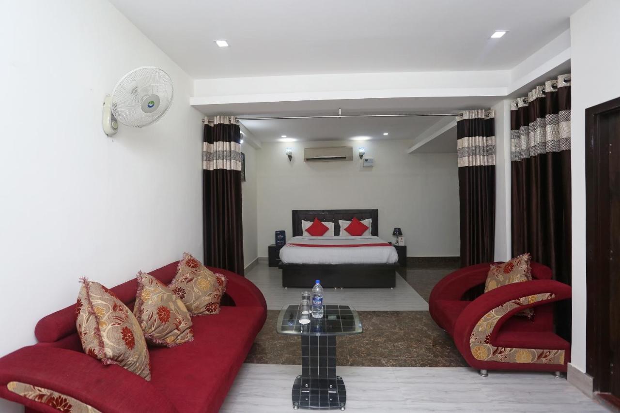 OYO 18301 Hotel A-one Alwar Exterior foto